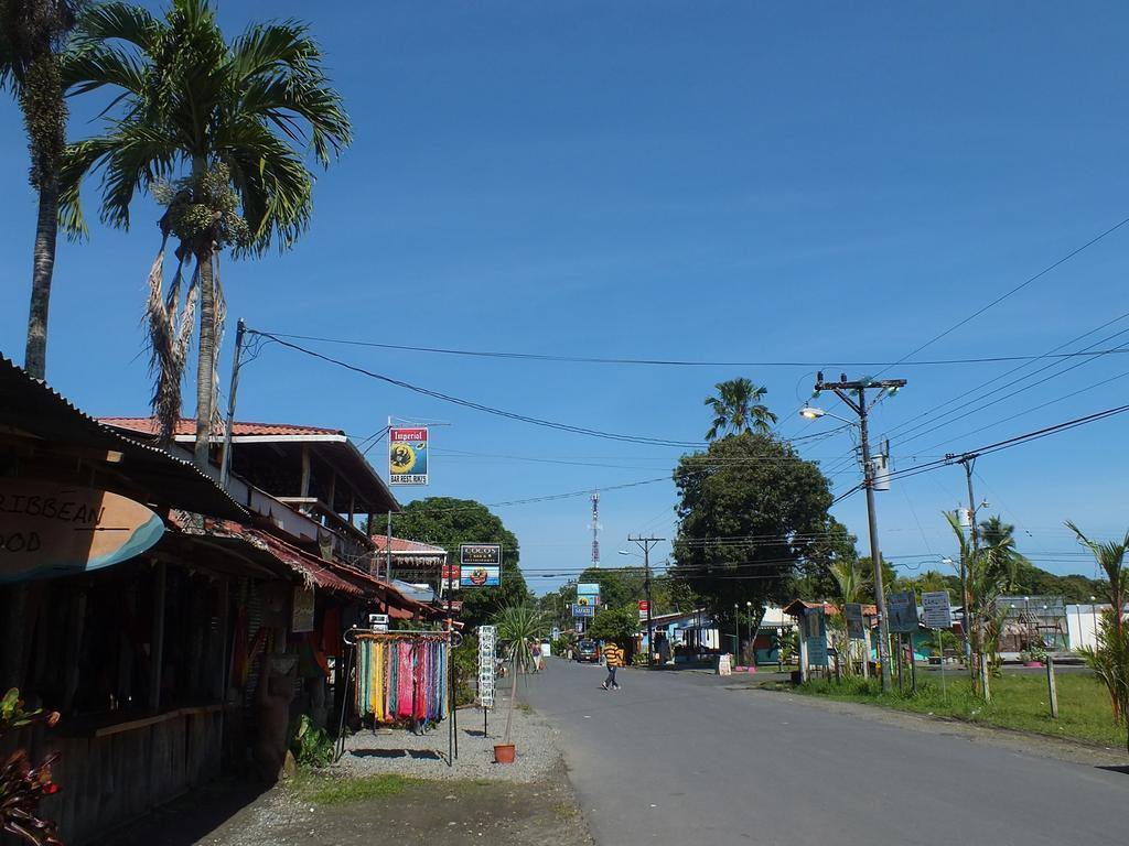 Cabinas Caribe Luna Cahuita Kültér fotó