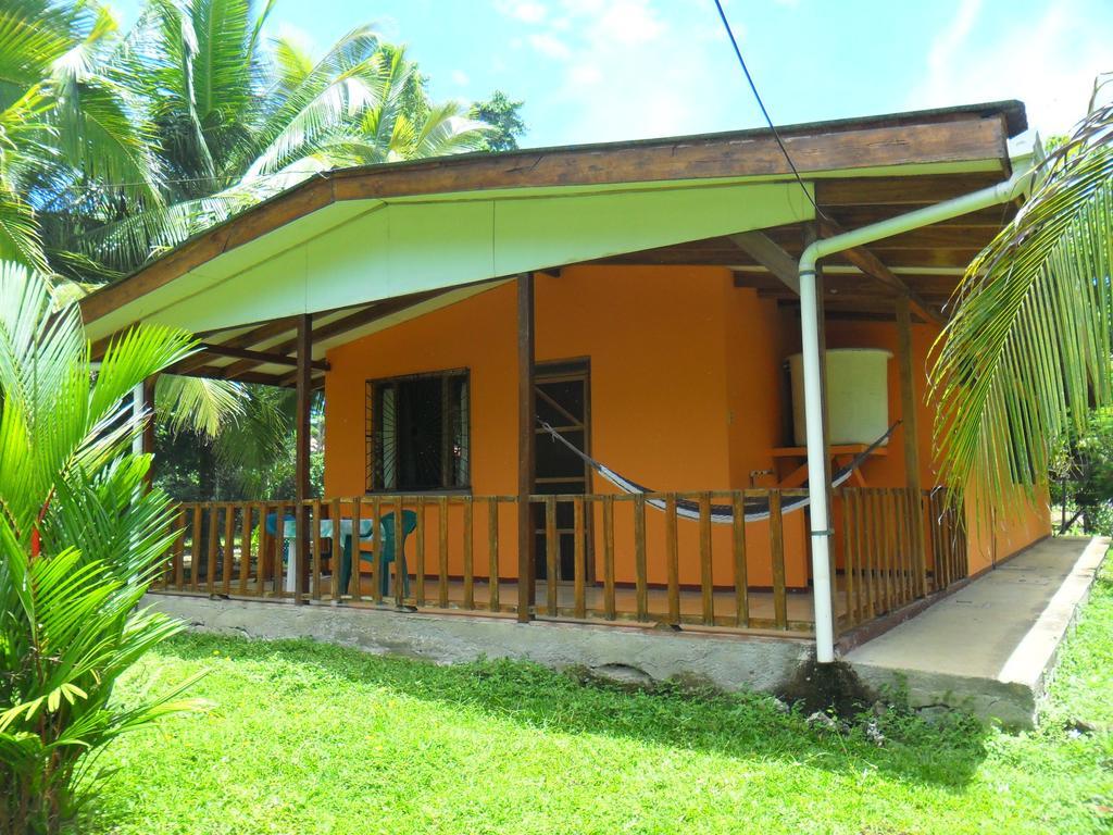 Cabinas Caribe Luna Cahuita Kültér fotó