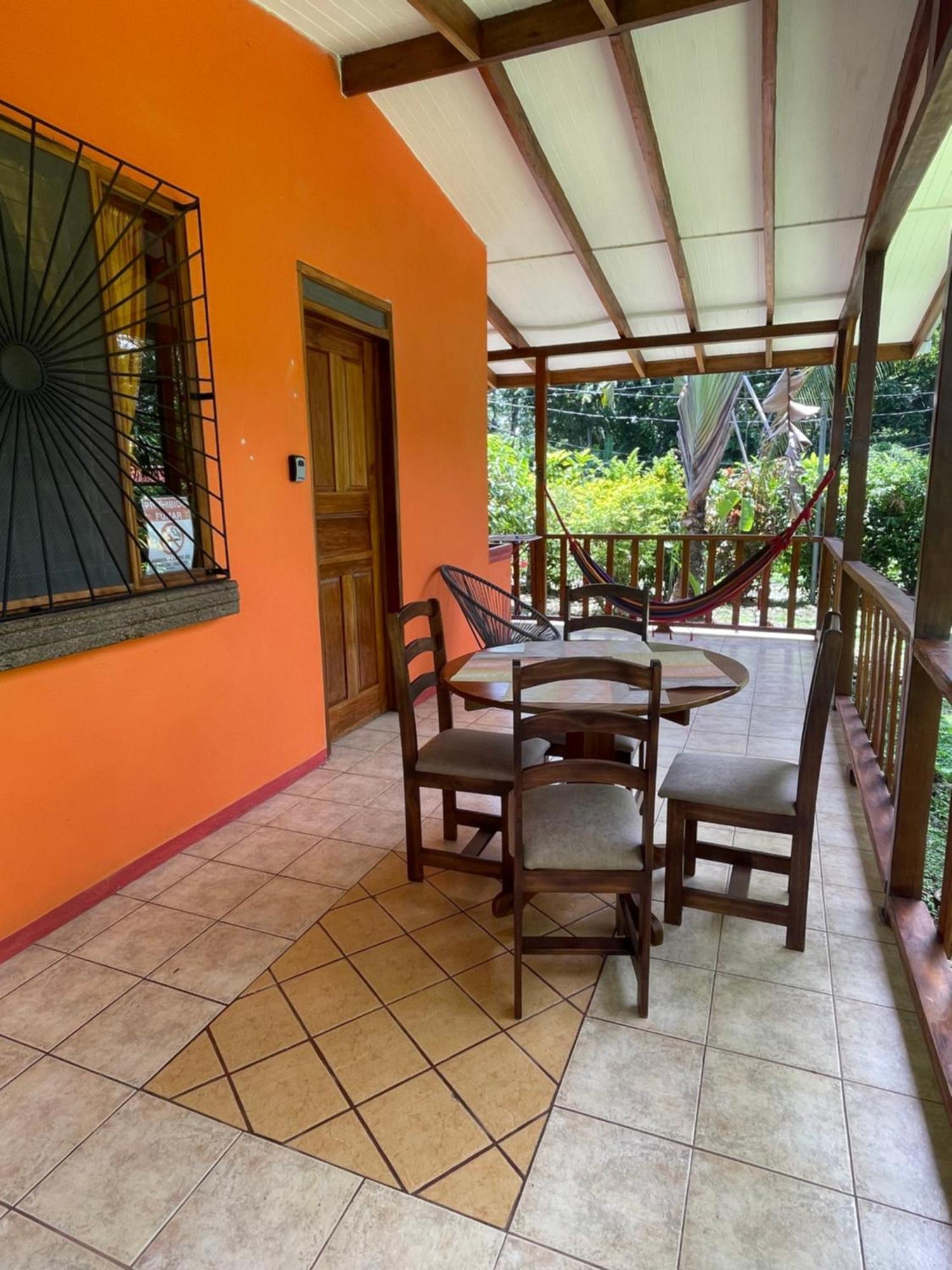 Cabinas Caribe Luna Cahuita Kültér fotó